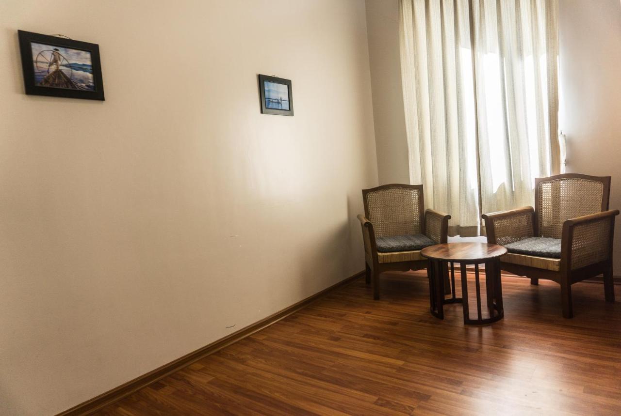 Westay @ The Grand Nyaung Shwe Hotel Exterior photo
